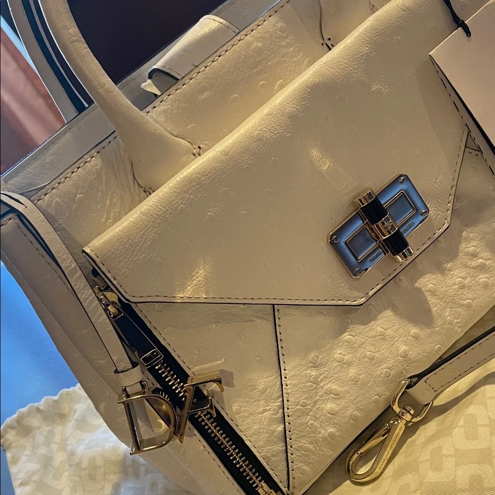 Elegant white Handbag DVF Diane von Furstenberg - Picture 3 of 6